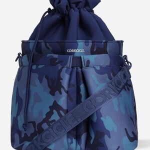 Corkcicle beverage bucket bag